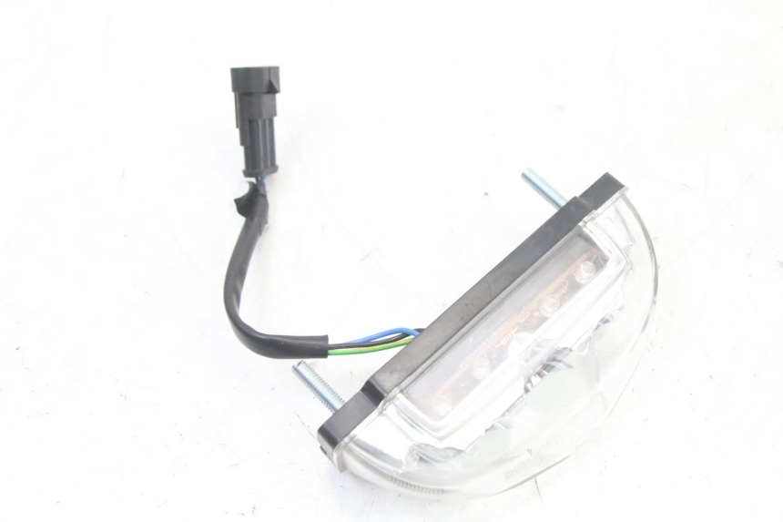 photo de Luz traseira LIGIER PULSE 3 1 (2014 - 2020) - Pontos de fixação