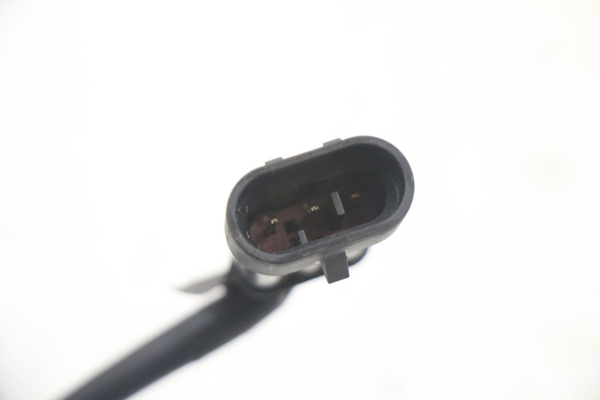 photo de Luz traseira LIGIER PULSE 3 1 (2014 - 2020) - Estado da superfície