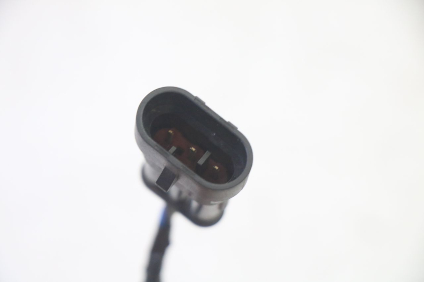 photo de Luz traseira LIGIER PULSE 3 1 (2014 - 2020) - Ampliação técnica
