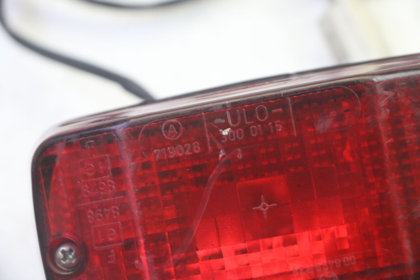 photo de Luz traseira BMW R RT ABS 1200 (2010 - 2014) - Zoom do estado de desgaste