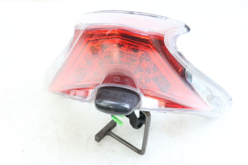 photo de Luz traseira EUROCKA R8 4T 50 (2013 - 2022) - Vista principal