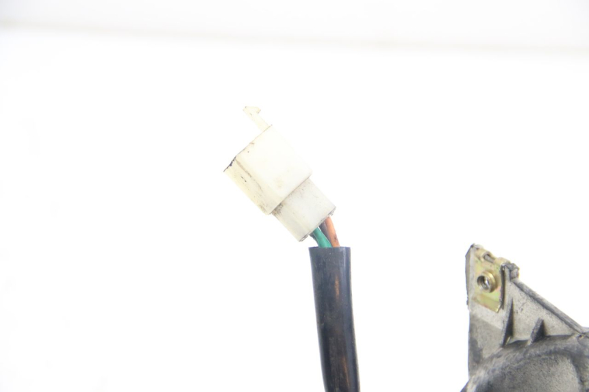 photo de Luz traseira TNT MOTOR ROMA 12' 2T 50 (2007 - 2018) - Estado da superfície