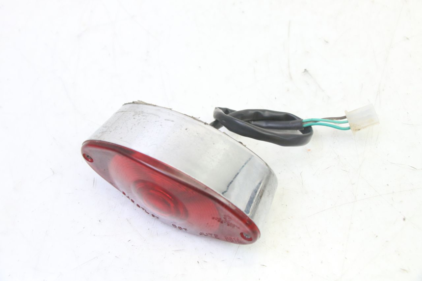 photo de Luz traseira HYTRACK S 150 (2003 - 2011) - Zoom do estado de desgaste
