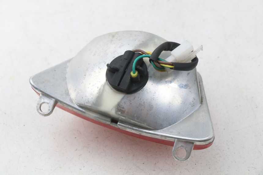 photo de Luz traseira DAELIM S4 50 (2010 - 2015) - Pontos de fixação