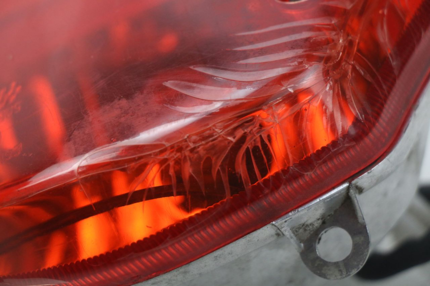 photo de Luz traseira DAELIM S4 50 (2010 - 2015) - Peça verificada