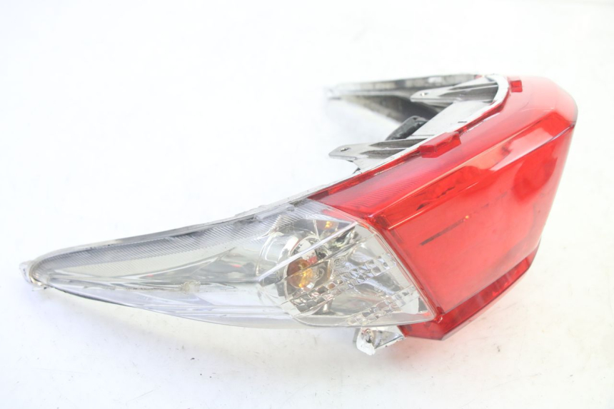 photo de Luz traseira JM MOTORS SANTANA EVO 50 (2024 - 2026) - Zoom do estado de desgaste