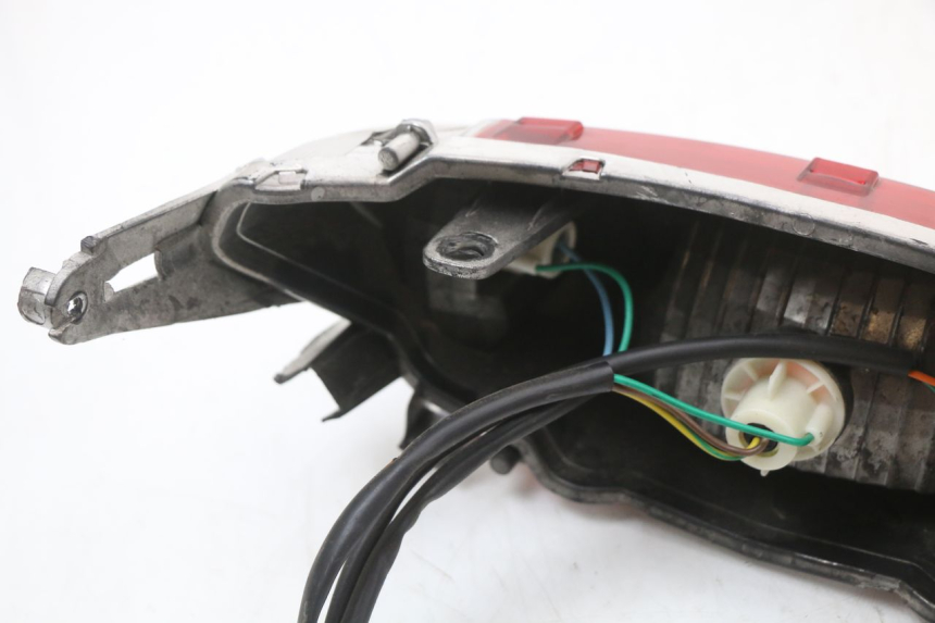 photo de Luz traseira JM MOTORS SANTANA 50 (2014 - 2023) - Estado da superfície
