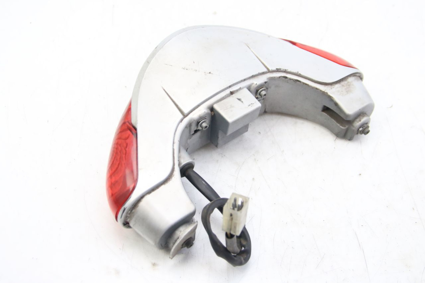 photo de Luz traseira APRILIA SCARABEO 4T 50 (2009 - 2017) - Ampliação técnica