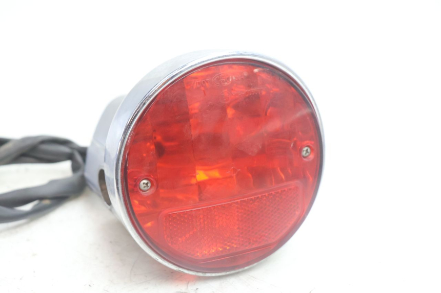 photo de Luz traseira APRILIA SCARABEO GT 125 (1999 - 2007) - Detalhe da peça