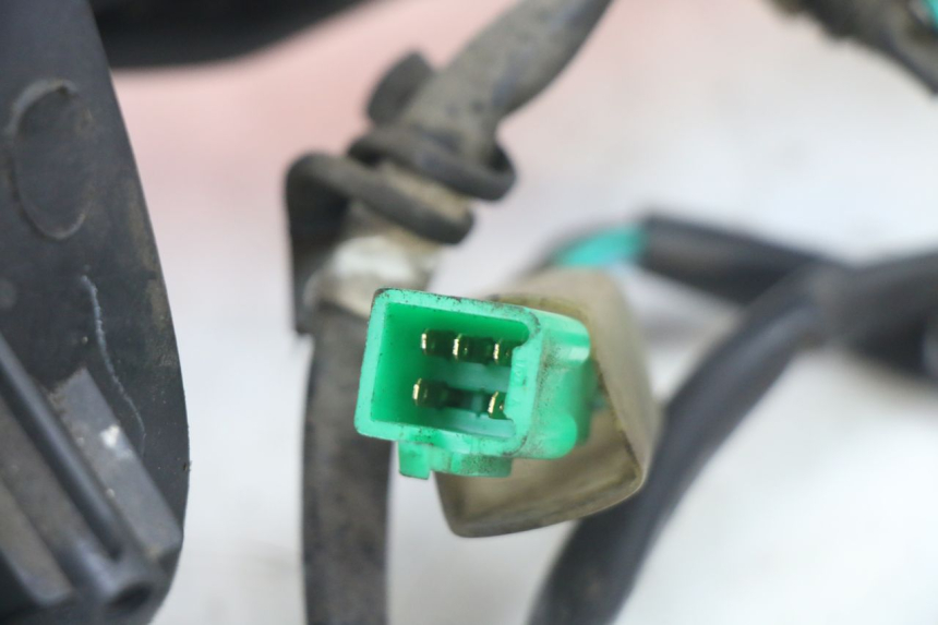 photo de Luz traseira HONDA SCV LEAD 100 (2003 - 2007) - Pontos de fixação