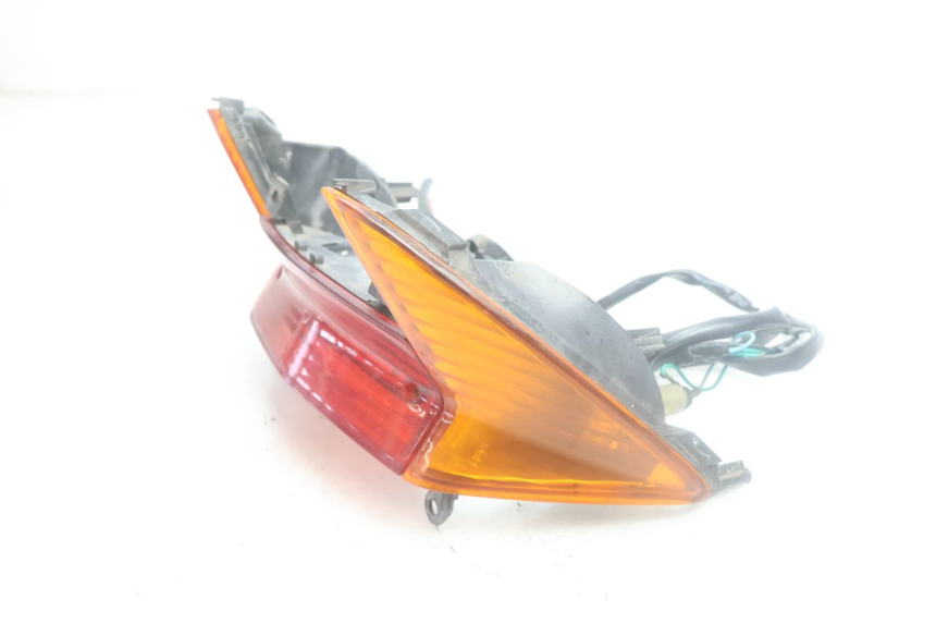 photo de Luz traseira HONDA SCV LEAD 100 (2003 - 2007) - Zoom do estado de desgaste
