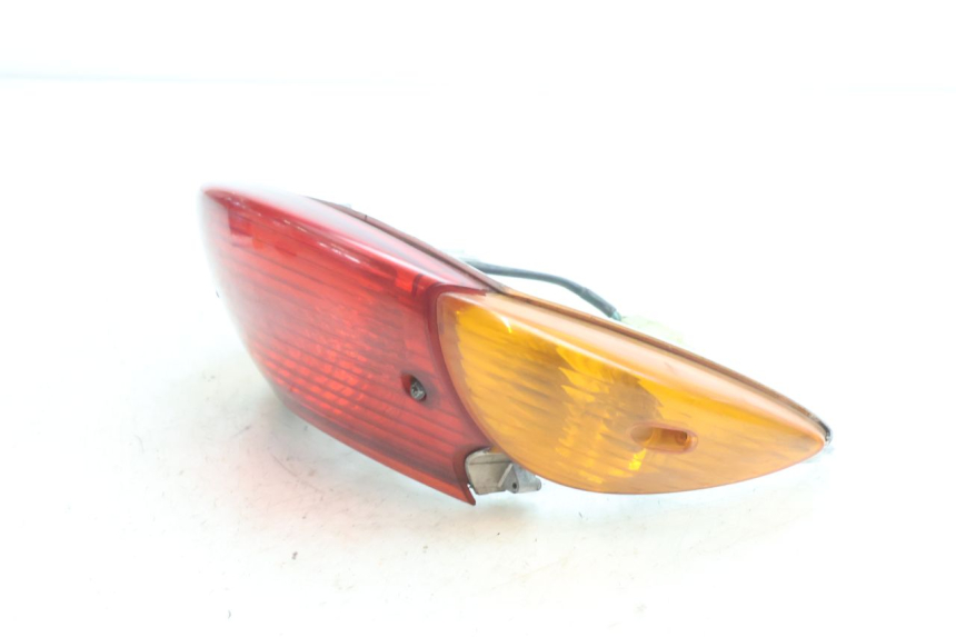 photo de LUZ TRASEIRA HONDA SH 125 (2001 - 2003) - Zoom do estado de desgaste