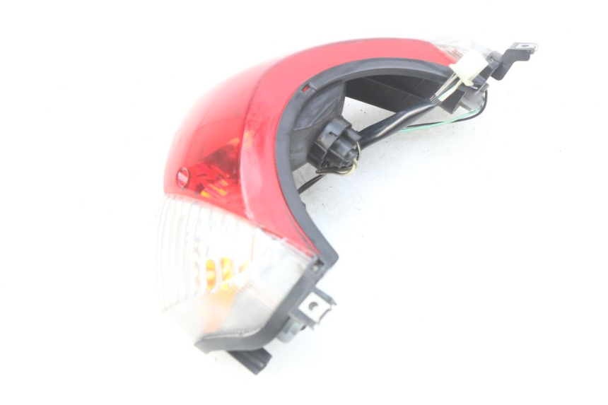 photo de Luz traseira SUZUKI SIXTEEN 125 (2008 - 2010) - Vista geral
