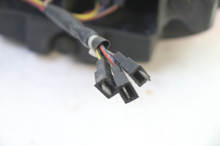 photo de Luz traseira TRIUMPH SPRINT 900 (1995 - 1998) - Peça verificada