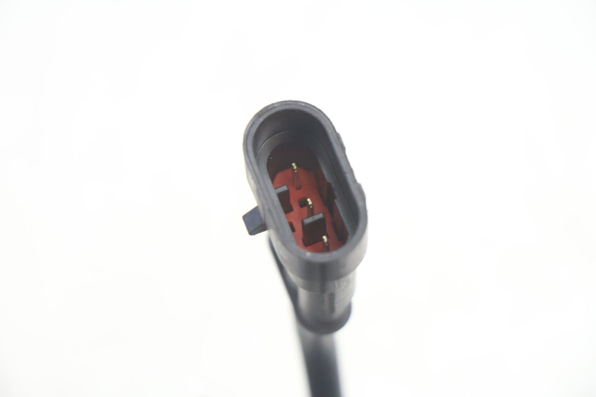 photo de LUZ TRASEIRA CAN-AM SPYDER RS 1000 (2008 - 2012) - Ampliação dos componentes