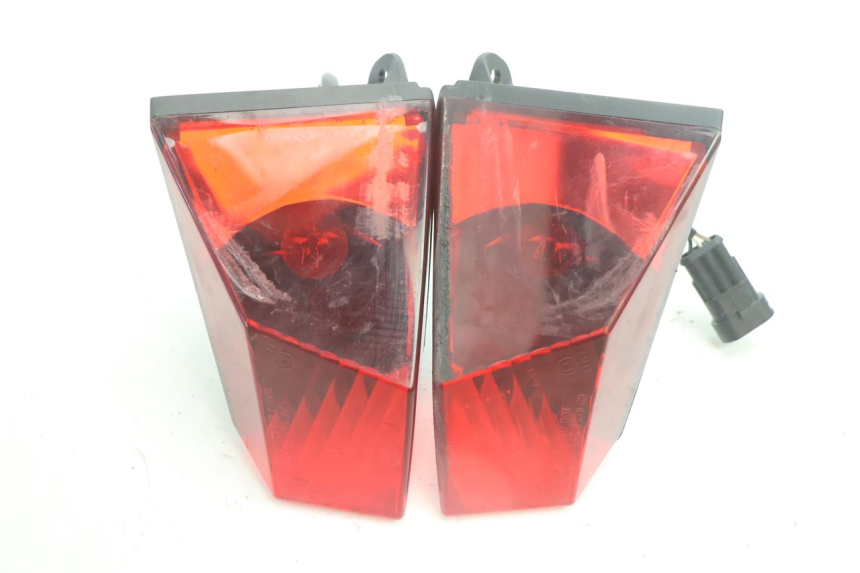 photo de LUZ TRASEIRA CAN-AM SPYDER RS 1000 (2008 - 2012) - Vista geral