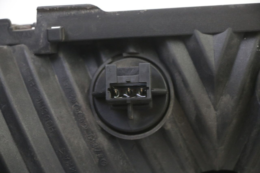 photo de Luz traseira HONDA ST PAN EUROPEAN 1300 (2002 - 2013) - Pontos de fixação