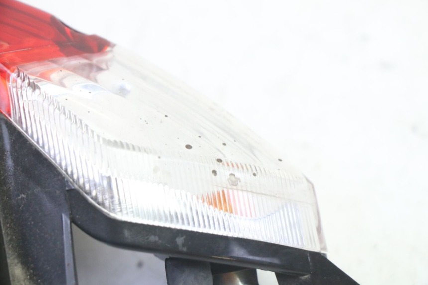 photo de Luz traseira PEUGEOT STREETZONE I 2T 50 (2018 - 2020) - Ampliação técnica