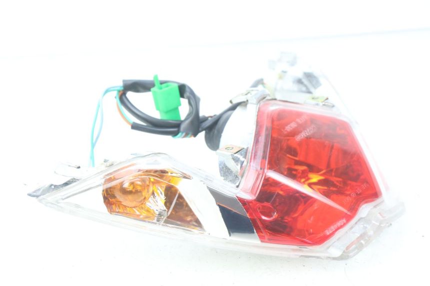 photo de Luz traseira KYMCO SUPER 8 4T 50 (2018 - 2020) - Pontos de fixação