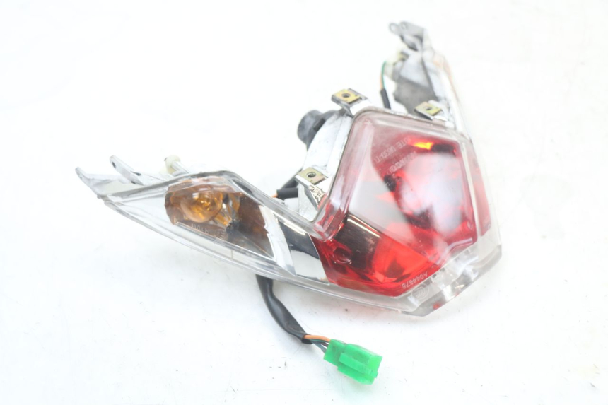 photo de Luz traseira KYMCO SUPER 8 125 (2008 - 2015) - Zoom do estado de desgaste