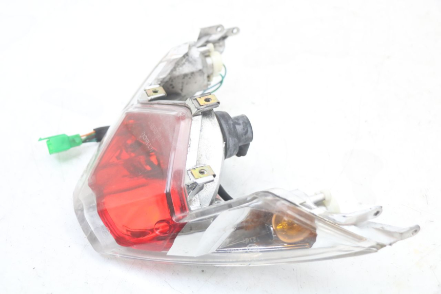 photo de Luz traseira KYMCO SUPER 8 125 (2008 - 2015) - Outro ângulo de visão