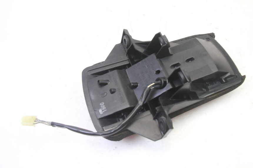 photo de Luz traseira SUZUKI SV S 650 (2003 - 2009) - Ampliação técnica