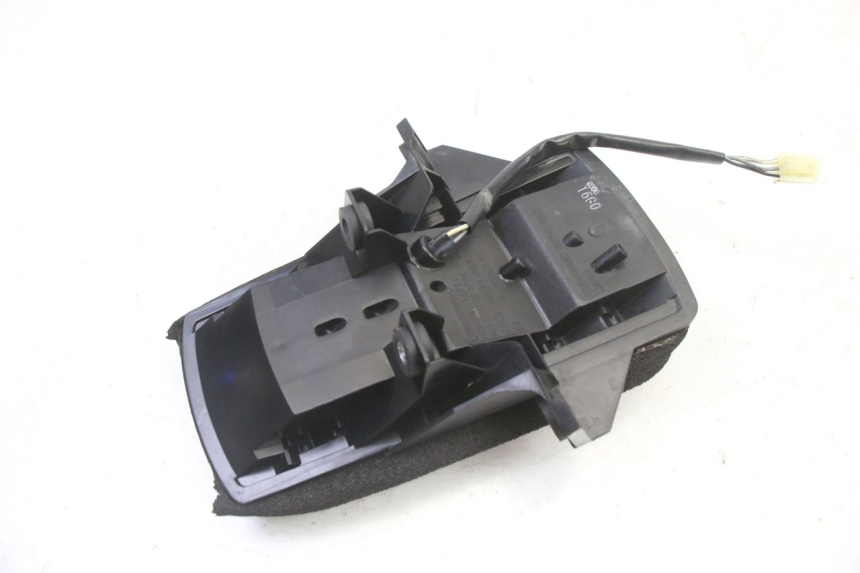 photo de Luz traseira SUZUKI SV S 650 (2003 - 2009) - Vista geral