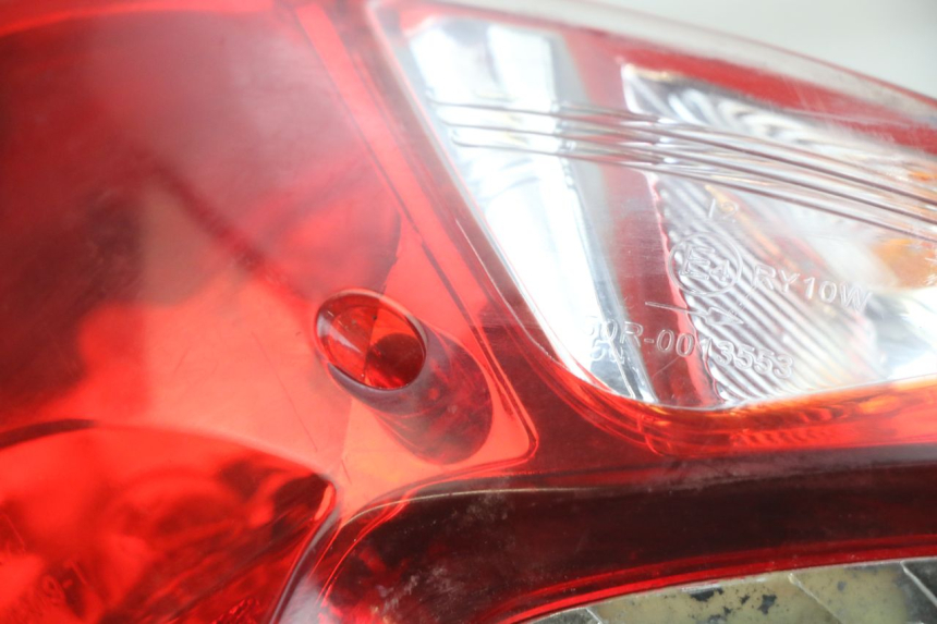 photo de Luz traseira SYM SYMPHONY 125 (2009 - 2015) - Zoom do estado de desgaste