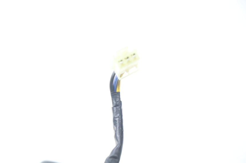 photo de Luz traseira YAMAHA TDM ABS 900 (2002 - 2014) - Zoom do estado de desgaste