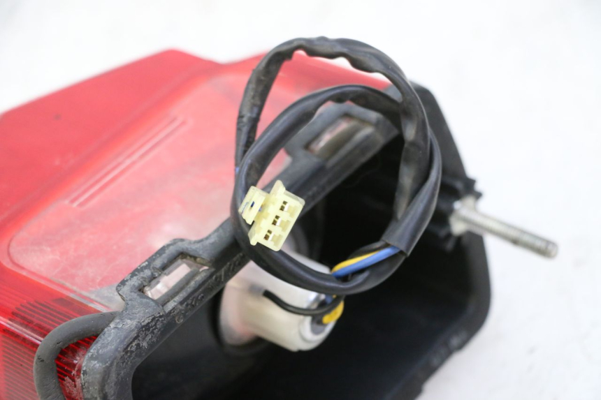 photo de Luz traseira YAMAHA TDM ABS 900 (2002 - 2014) - Detalhe da peça