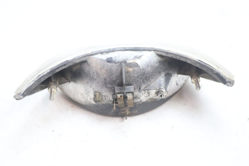 photo de Luz traseira PEUGEOT TKR TREKKER FURIOUS 50 (2005 - 2014) - Zoom do estado de desgaste