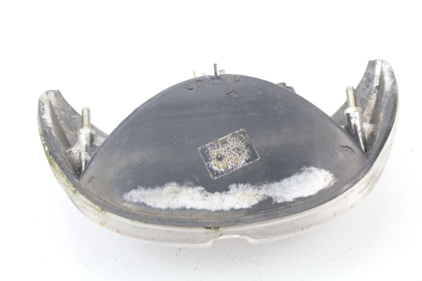 photo de Luz traseira PEUGEOT TREKKER TKR 50 (2005 - 2014) - Zoom do estado de desgaste