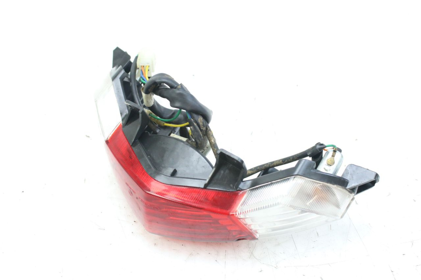photo de Luz traseira PEUGEOT TWEET 4T 50 (2010 - 2014) - Zoom do estado de desgaste