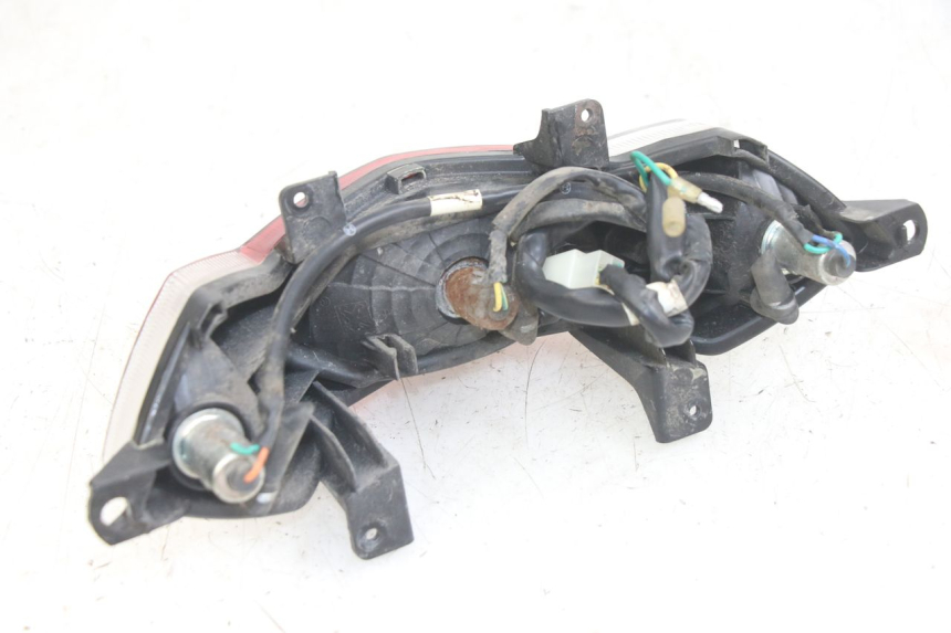 photo de Luz traseira PEUGEOT TWEET 4T 50 (2014 - 2019) - Outro ângulo de visão
