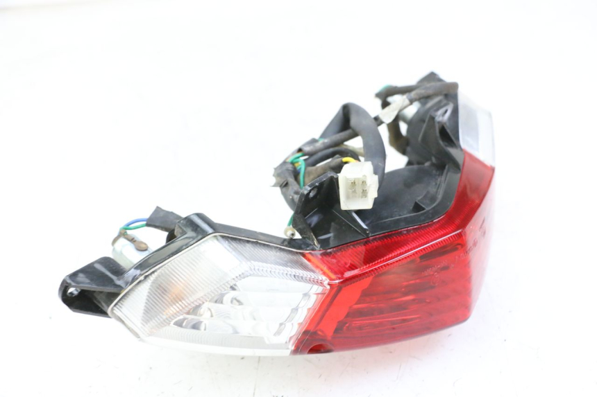 photo de Luz traseira PEUGEOT TWEET 4T 50 (2014 - 2019) - Detalhe da peça