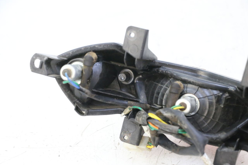 photo de Luz traseira PEUGEOT TWEET 4T 50 (2014 - 2019) - Ampliação técnica