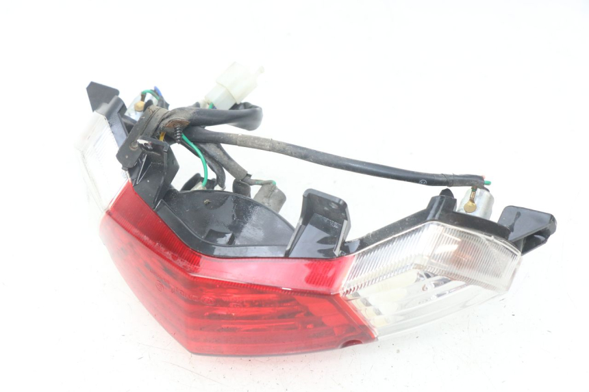 photo de Luz traseira PEUGEOT TWEET ACTIVE 4T 50 (2018 - 2022) - Outro ângulo de visão