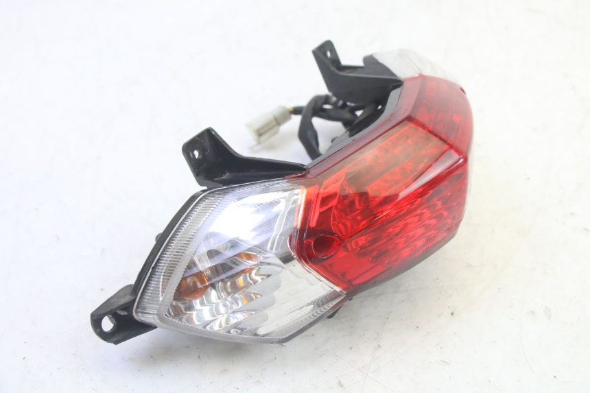 photo de Luz traseira PEUGEOT TWEET PRO EFI 4T 50 (2021 - 2022) - Detalhe da peça