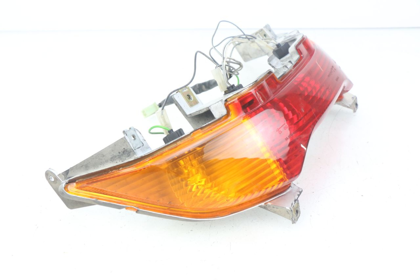 photo de Luz traseira SUZUKI UH BURGMAN 125 (2002 - 2006) - Detalhe da peça
