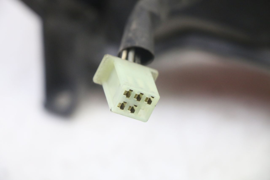 photo de Luz traseira SUZUKI UH BURGMAN 125 (2002 - 2006) - Peça verificada