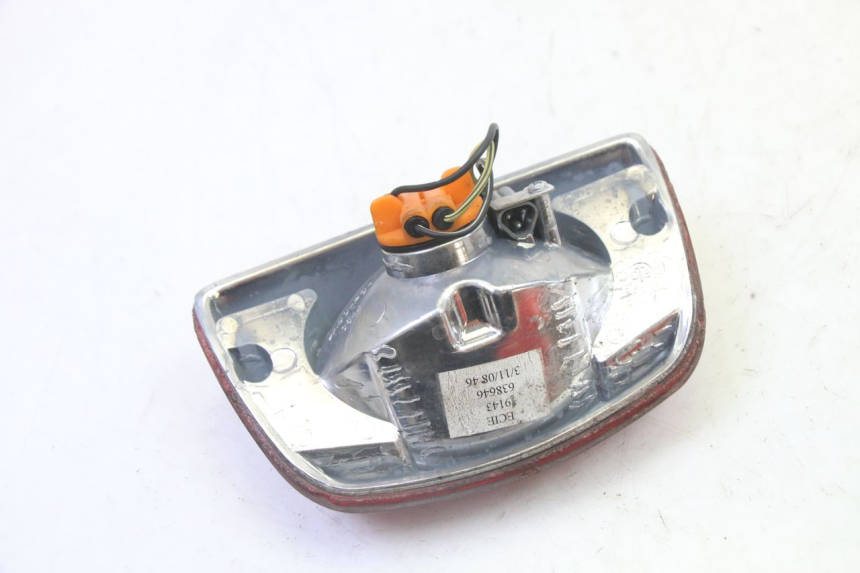 photo de Luz traseira PIAGGIO VESPA S 2T 50 (2007 - 2014) - Ampliação técnica