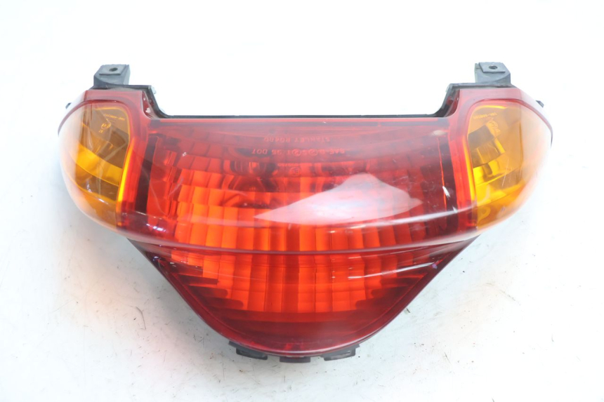 photo de Luz traseira HONDA VFR FI RC46 800 (1998 - 2001) - Detalhe da peça
