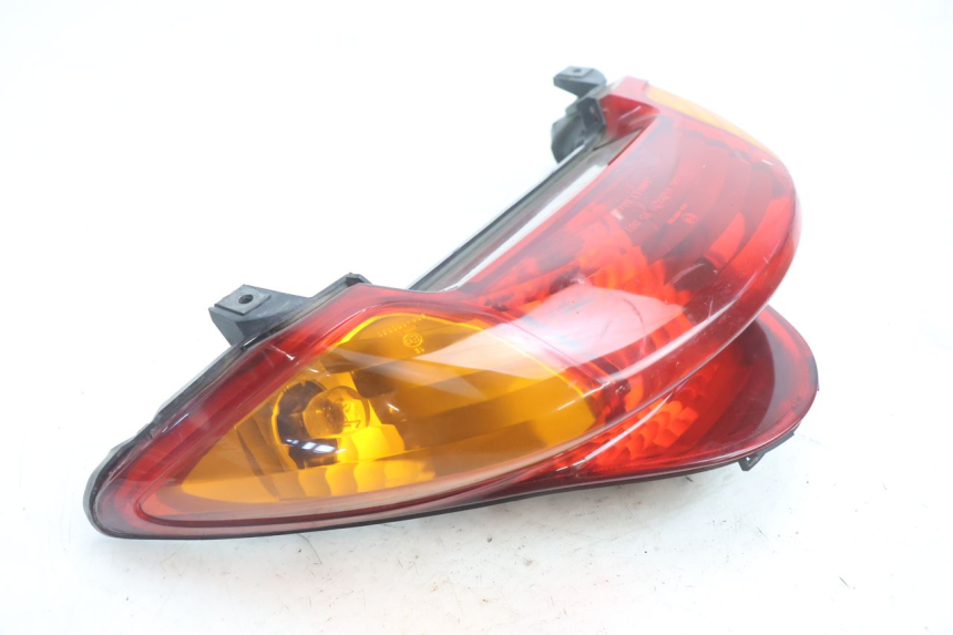 photo de Luz traseira HONDA VFR FI RC46 800 (1998 - 2001) - Zoom do estado de desgaste