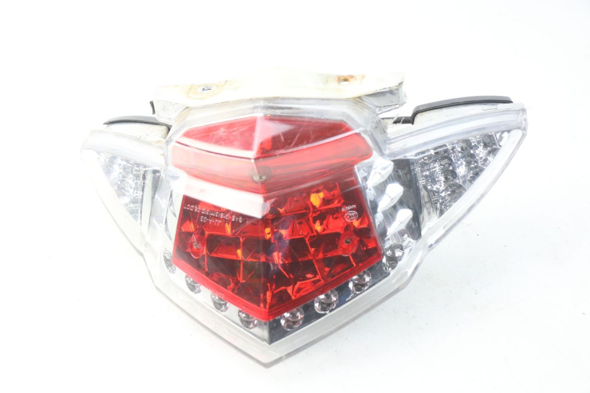 photo de Luz traseira EUROCKA VIRTUALITY GT 4T 50 (2011 - 2017) - Estado da superfície