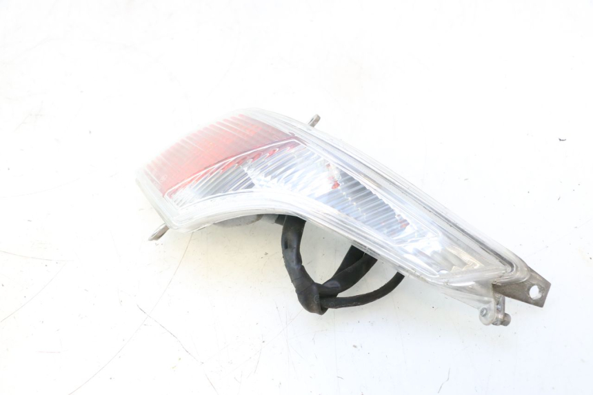 photo de Luz traseira PEUGEOT VIVACITY NEW 2T 50 (2008 - 2017) - Ampliação dos componentes