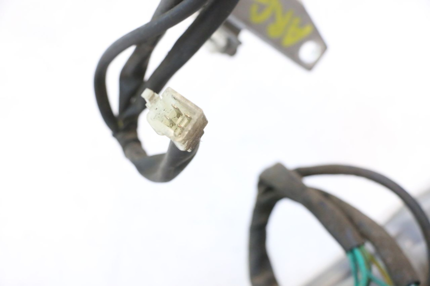 photo de Luz traseira PEUGEOT VIVACITY NEW 2T 50 (2008 - 2017) - Outro ângulo de visão