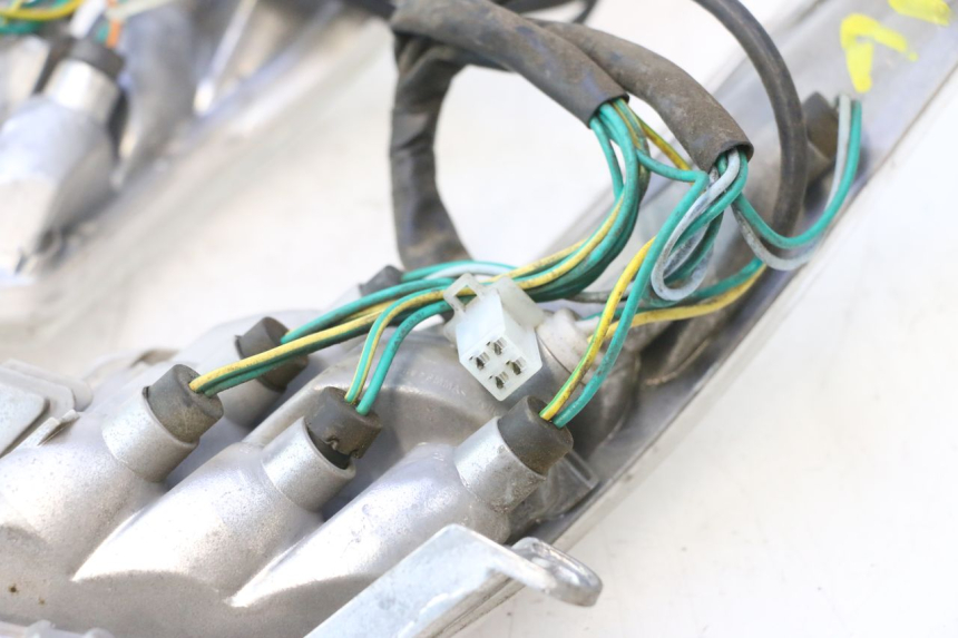 photo de Luz traseira PEUGEOT VIVACITY NEW 2T 50 (2008 - 2017) - Ampliação técnica
