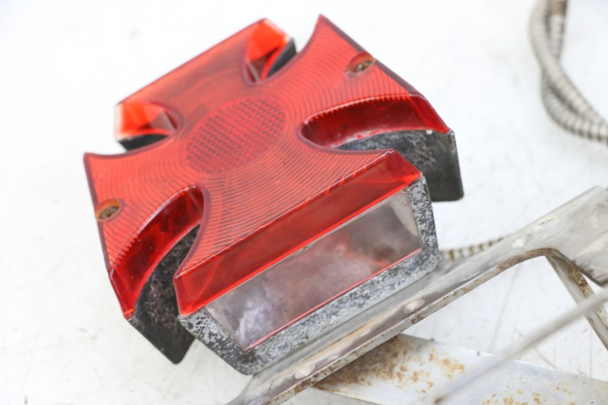 photo de Luz traseira HONDA VT C2 SHADOW 750 (1997 - 2001) - Marcações e referências