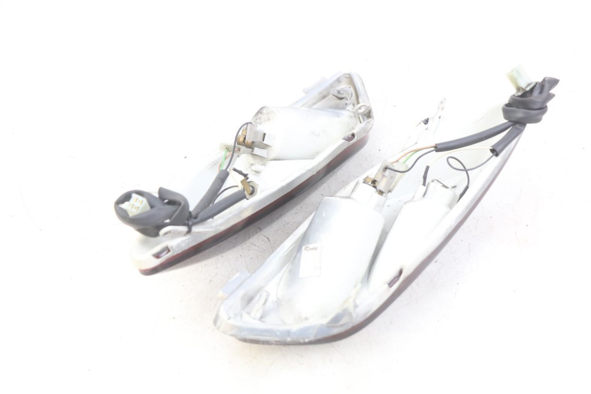 photo de Luz traseira YAMAHA XMAX X-MAX 125 (2006 - 2009) - Vista geral