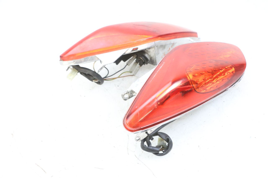 photo de Luz traseira YAMAHA XMAX X-MAX 125 (2006 - 2009) - Estrutura - ampliação